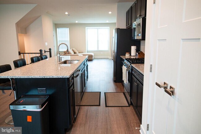Building Photo - 5418 Billenca Ln