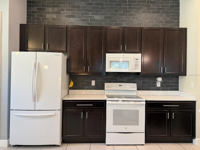 Building Photo - 12142 Creek Preserve Dr