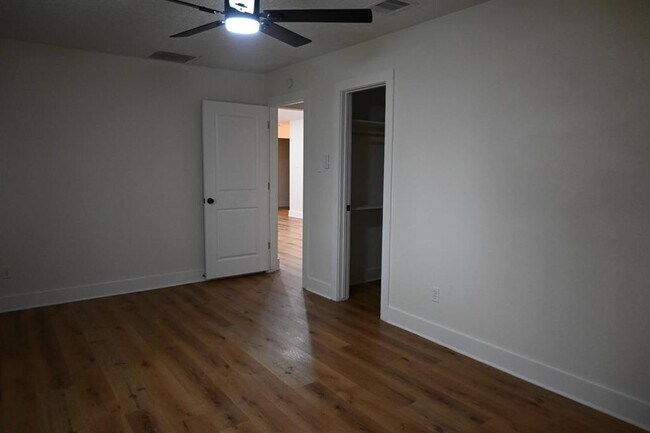 Building Photo - 11827 McLain Blvd