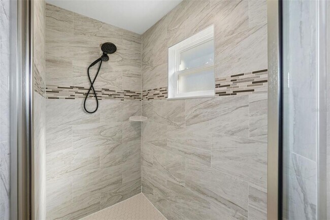 Building Photo - 4222 Deeson Rd