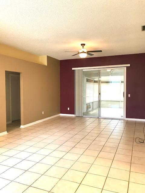 Building Photo - 13932 Huntwick Dr