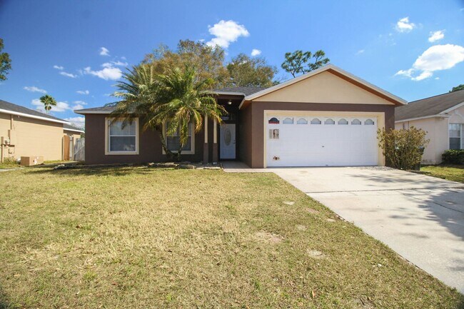 Building Photo - 13859 Glasser Ave