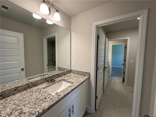 Building Photo - 1371 Sunny Vly Ln