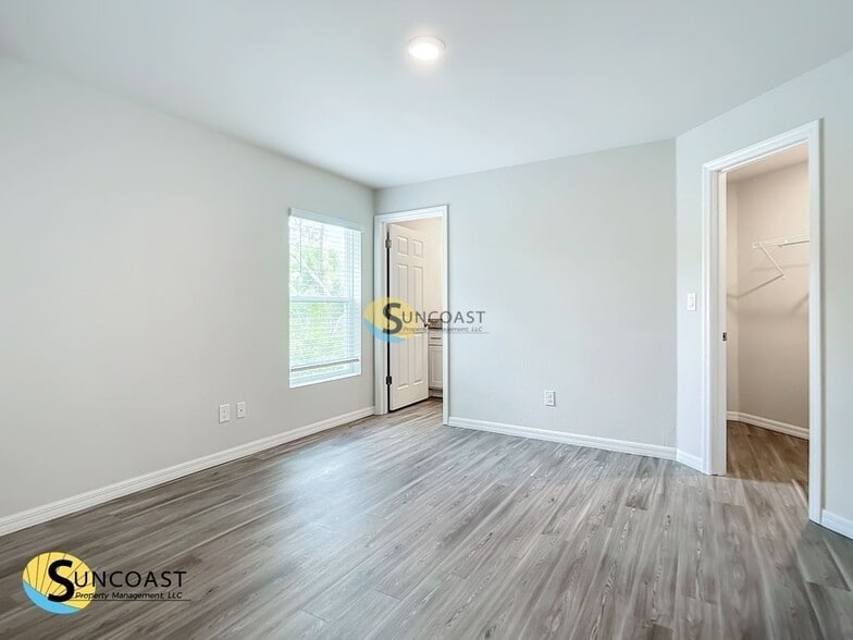 Building Photo - 2112 Dorion St