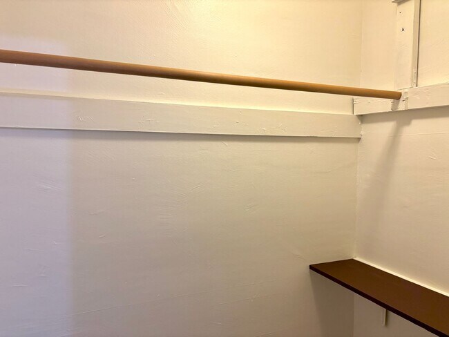 Building Photo - Historic and Spacious Humboldt Neighborhood Home w/ Covered Front/Back Patio and Huge Basement