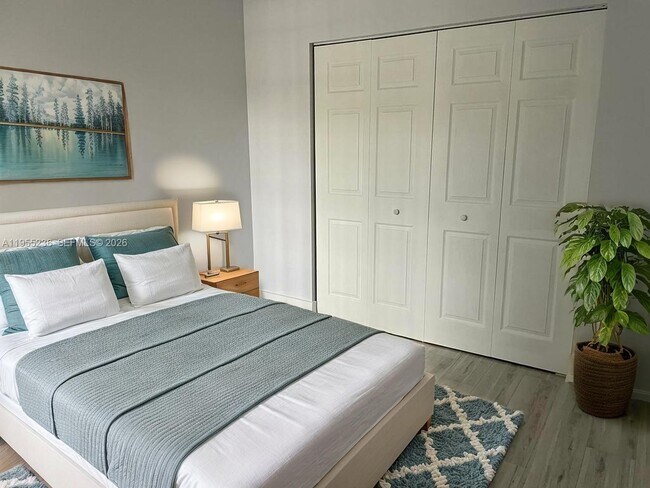 Building Photo - 1971 NW 96th Terrace