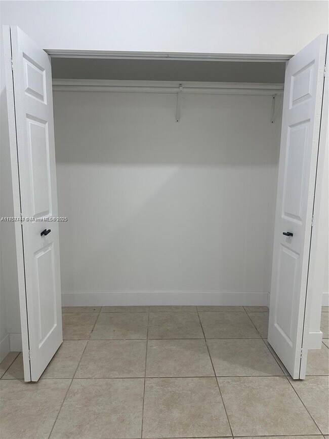 Building Photo - 16460 SW 280th St