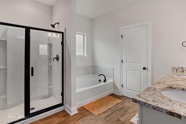 Building Photo - 767 Crozier Dr