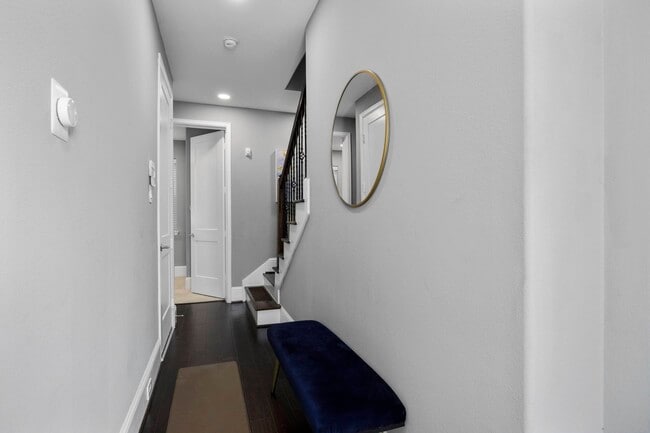 Building Photo - 2120 Genesee St