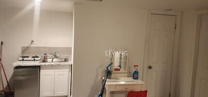 Building Photo - 0 bedroom in Brooklyn NY 11221
