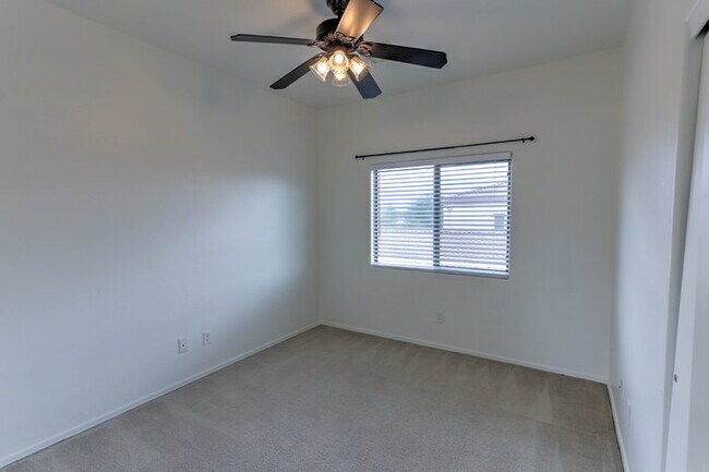 Building Photo - Rancho Sahuarita