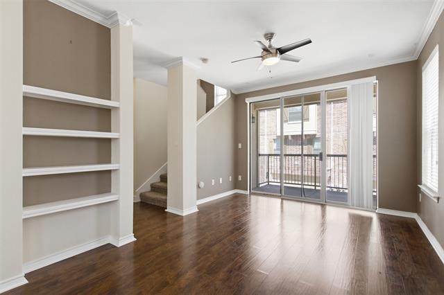 Building Photo - 2113 Grove Park Ln
