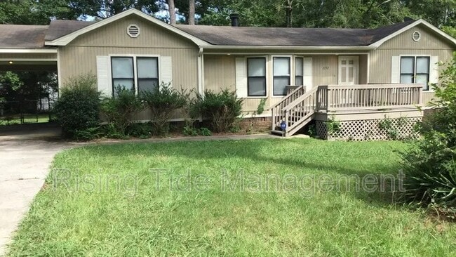 Primary Photo - 2757 Wood Dr NE
