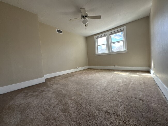 Building Photo - 1644 McFarland Rd