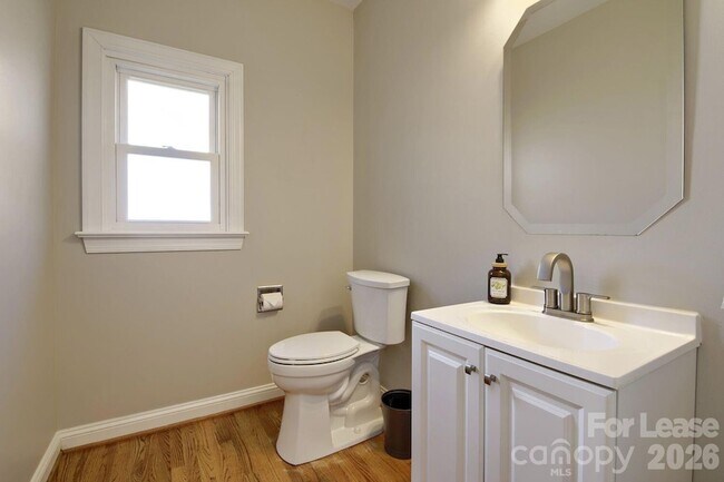 Building Photo - 6520 Red Maple Dr