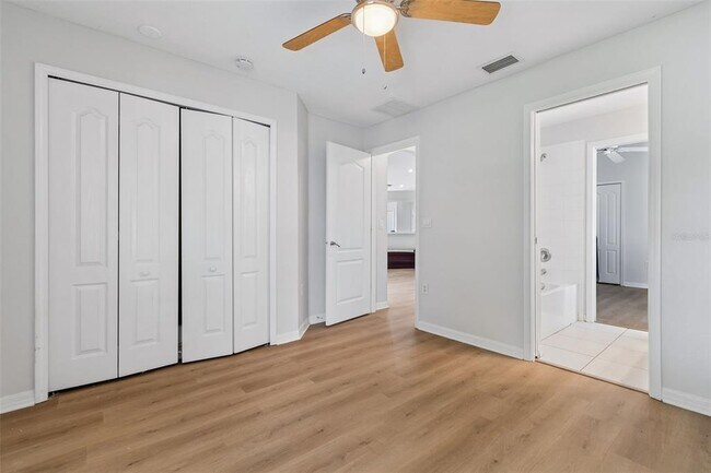Building Photo - 2222 Roanoke Springs Dr