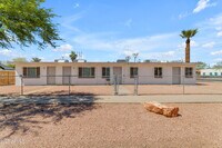 Building Photo - 502 North 11th St