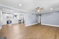 Building Photo - 343 Sugartown Rd