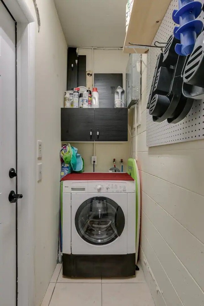 Building Photo - 309 Lincoln Ave