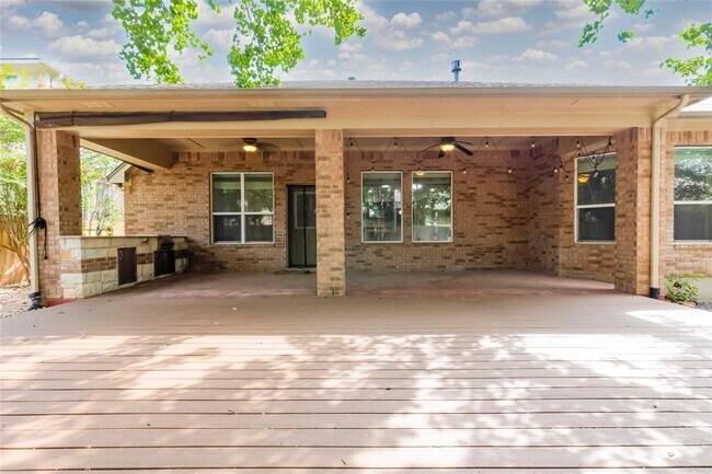Building Photo - 116 Azimuth Dr