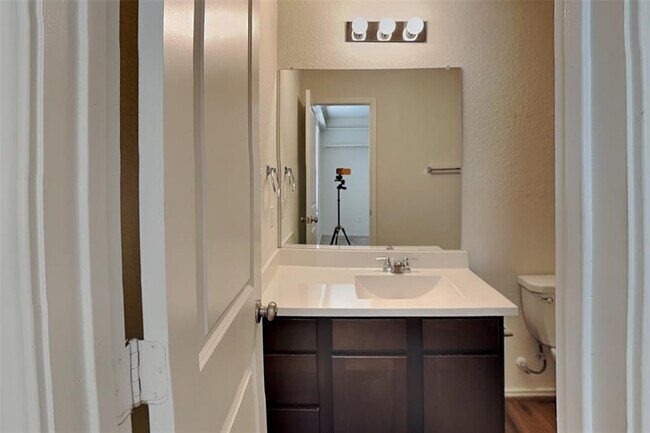 Building Photo - 3356 Lauren Nicole Ln