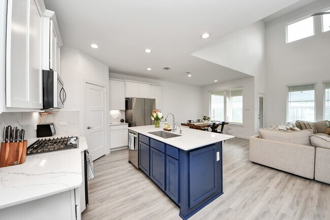 Building Photo - 1548 Dawn Hbr Dr