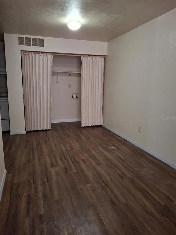 Building Photo - 2506 NW 59th Ave