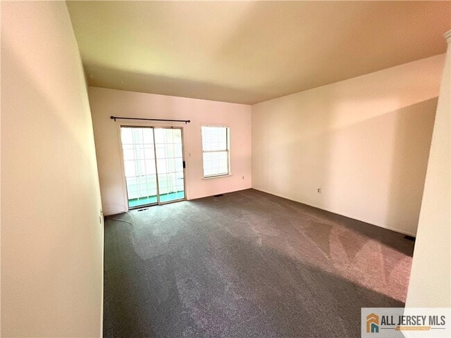 Building Photo - 1 Melborn Dr