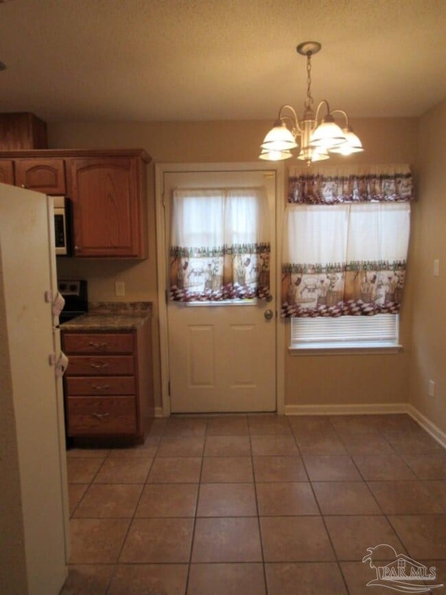 Building Photo - 2149 Schwab Ct
