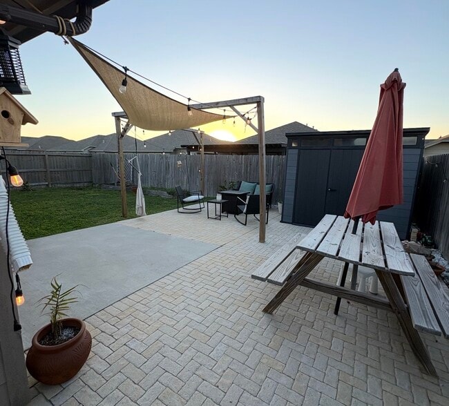 Building Photo - 7509 Loyd Neal Dr