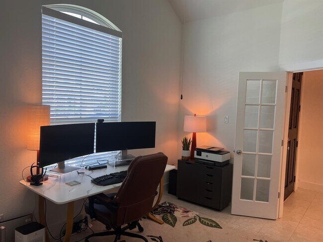 Building Photo - 6145 Teodoro Bend