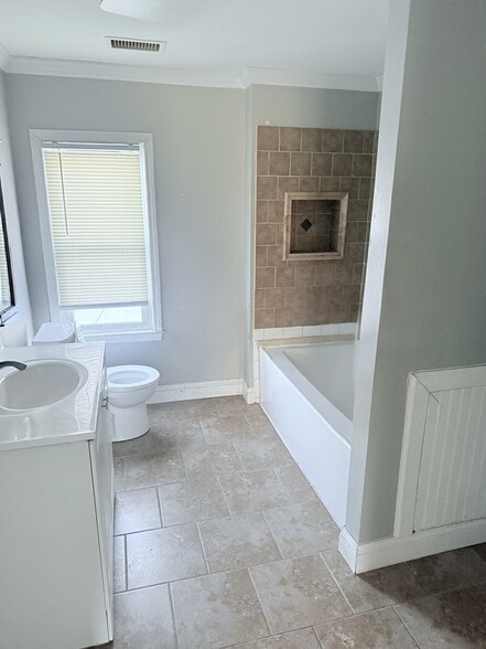 Bathroom - 11203 Jackson Ave