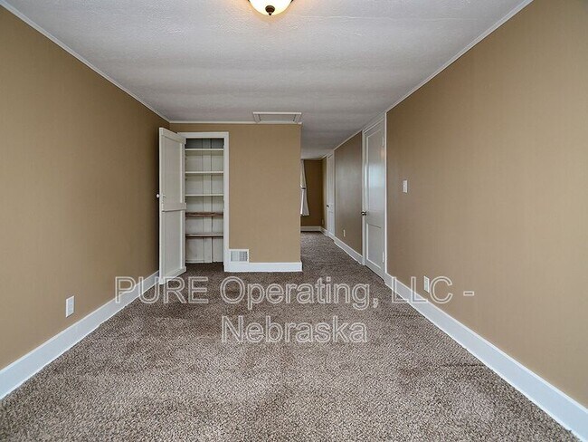 Building Photo - 2720 N 47th Ave