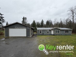 Building Photo - 121 349th St S