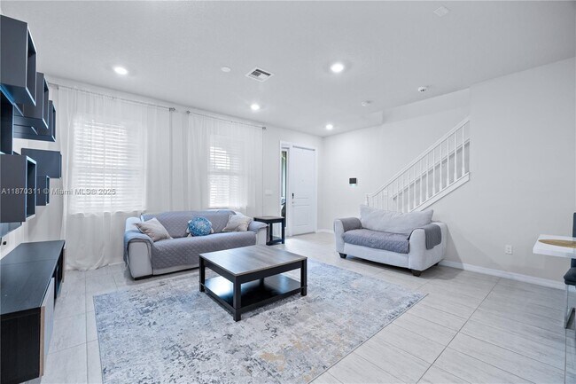 Building Photo - 5180 Eucalyptus Dr