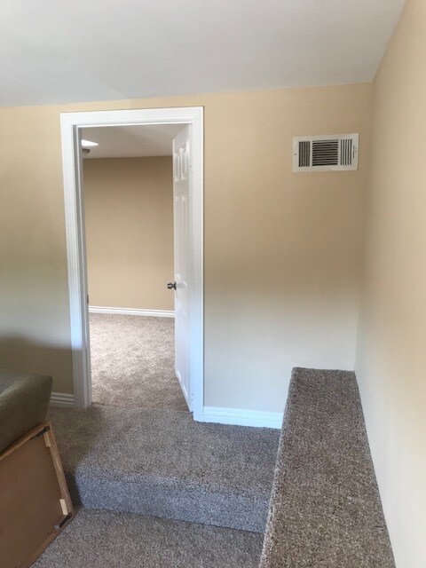 Large Loft - 310 N Philadelphia St