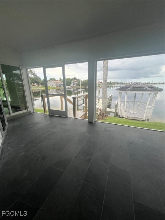 Building Photo - 5030 Harborage Dr