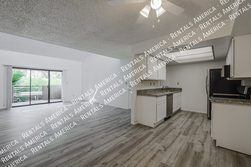 Building Photo - 6480 N 82nd St