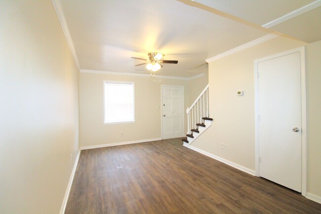 Building Photo - (Coming Soon) Renovated 2 bedroom Townhome...