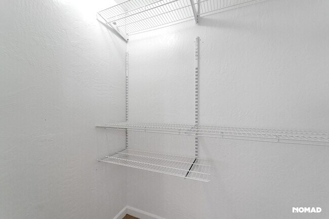 Building Photo - Spacious 3BR House in Phoenix