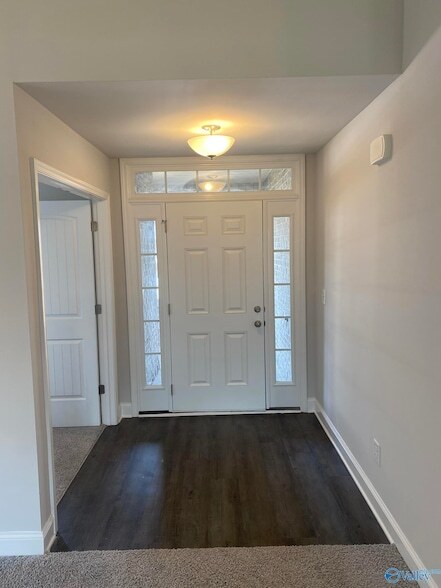 Building Photo - 109 Sorrelweed Dr