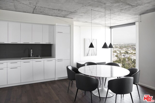 Building Photo - 8500 Sunset Blvd