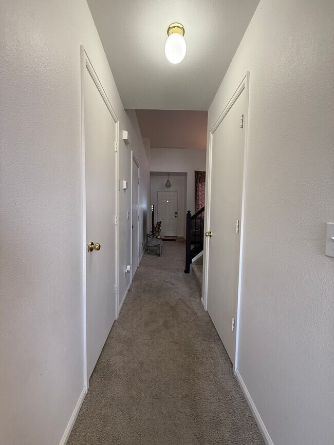 Building Photo - 4814 Hawk Meadow Dr