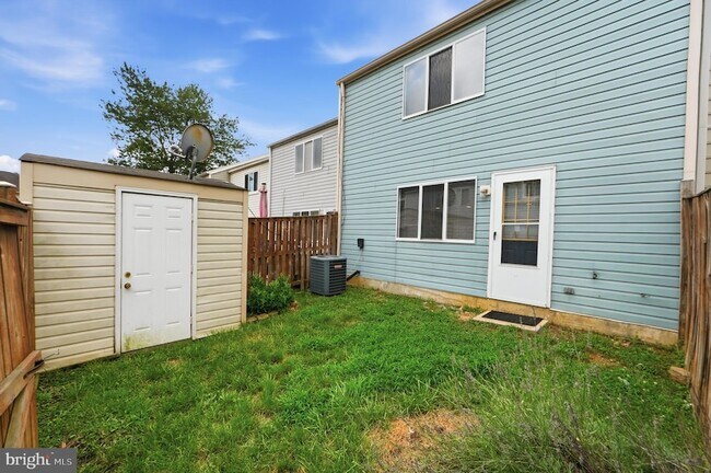 Building Photo - 7 Leatherwood Ct