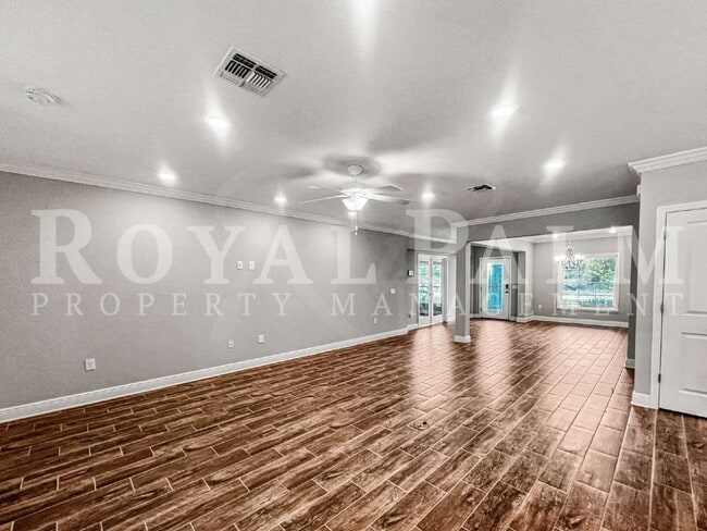 Building Photo - 25 Orlando Blvd