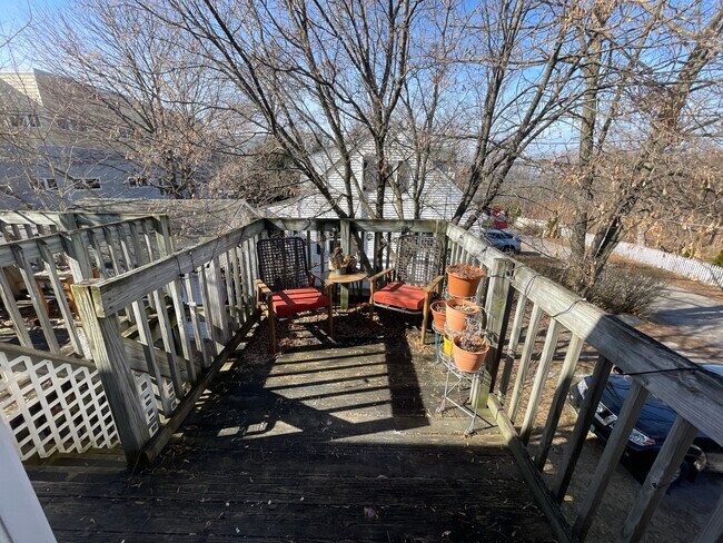 Building Photo - 245-249 North Ave