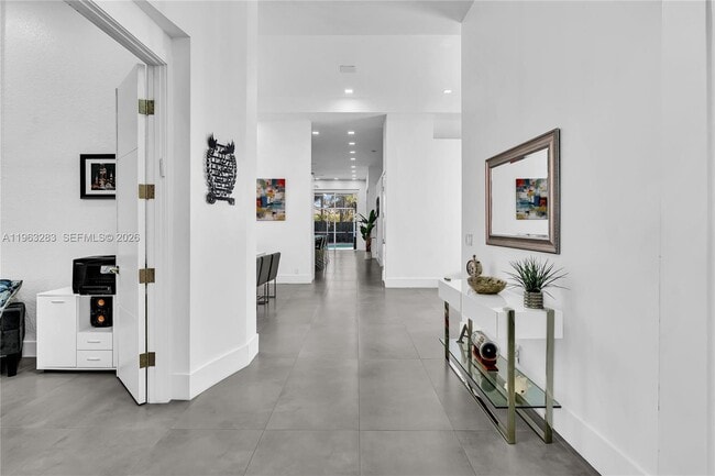 Building Photo - 5851 NW 125th Terrace