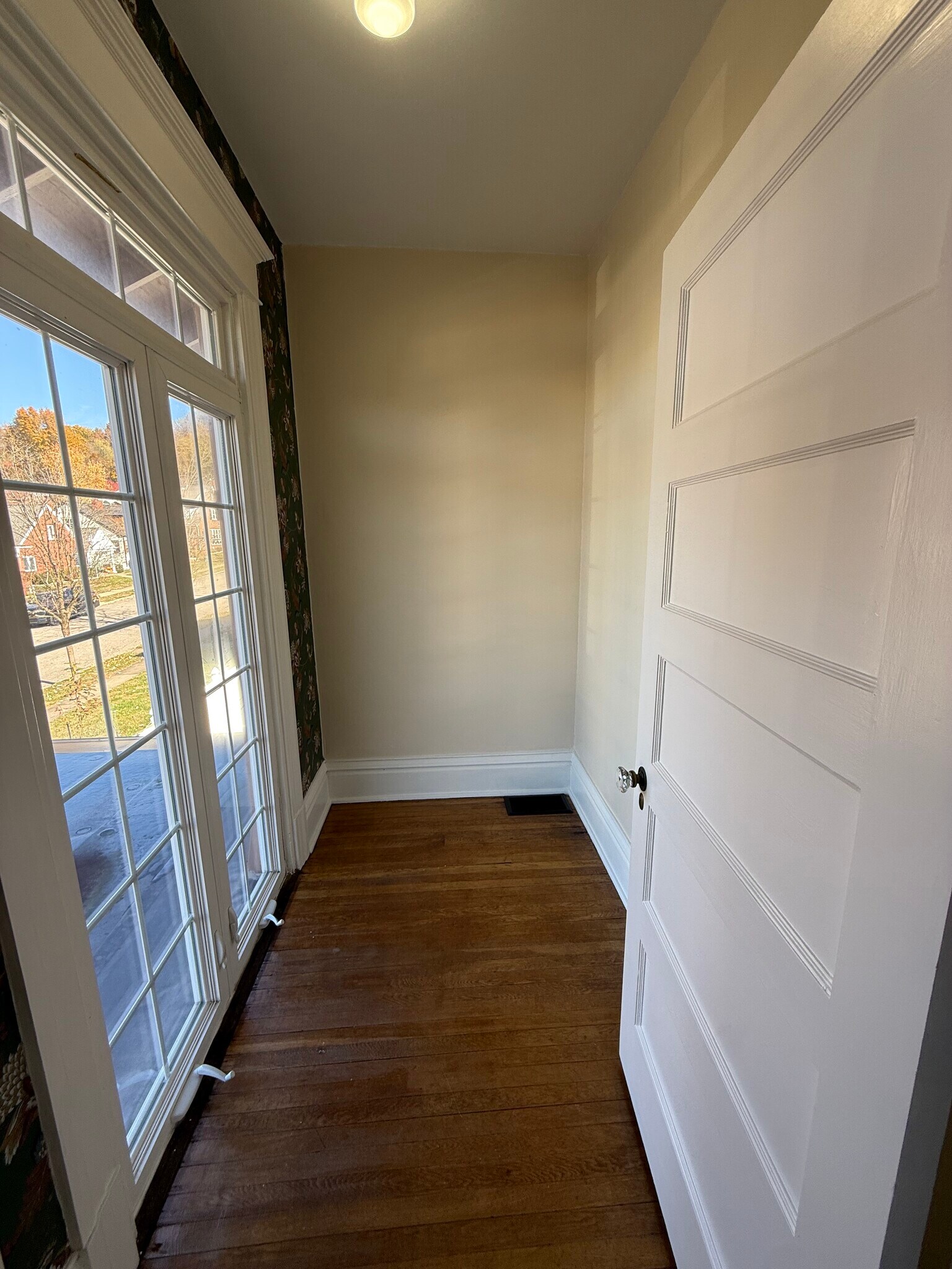 Bonus room - 10 Rockledge Rd