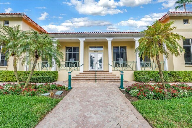 Building Photo - 4801 Osprey Dr S