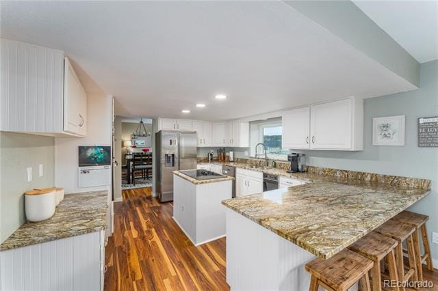 Building Photo - 440 Picasso Ct